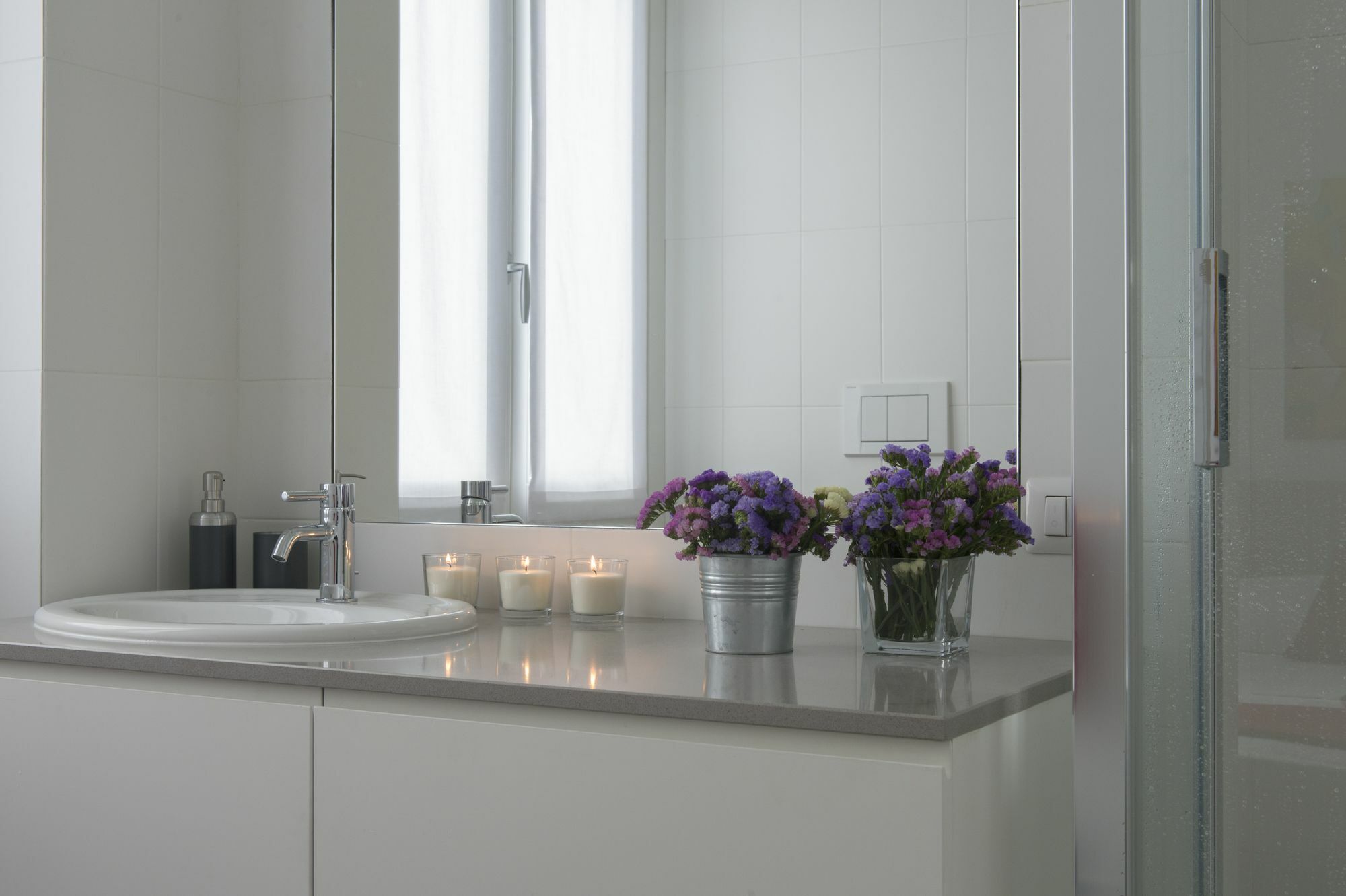 Cavour Apartment Милано Екстериор снимка