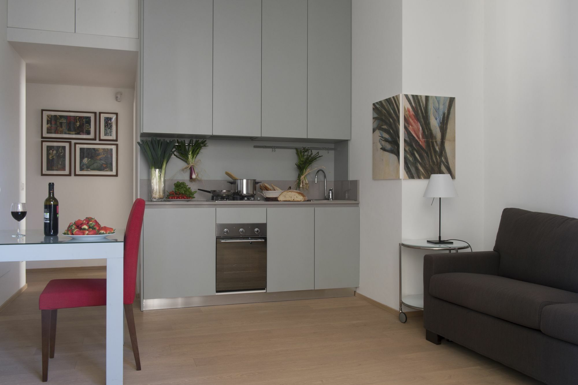 Cavour Apartment Милано Екстериор снимка